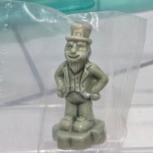 Wade of England Red Rose Tea Mini Figurines - Calendar March Leprechaun